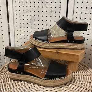 Franco Sarto sandals